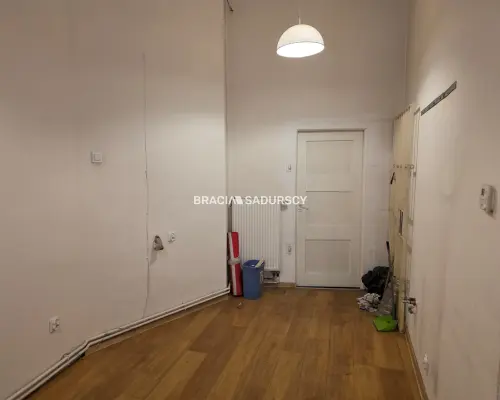 Lokal do wynajęcia ul. Wielopole, 41m2, 5600 zł