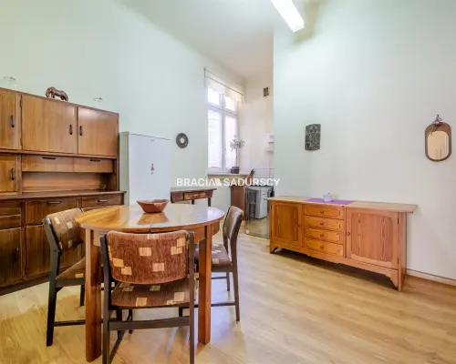 Mieszkanie w Kamienicy 58,6m2 z piwnicą 18m2