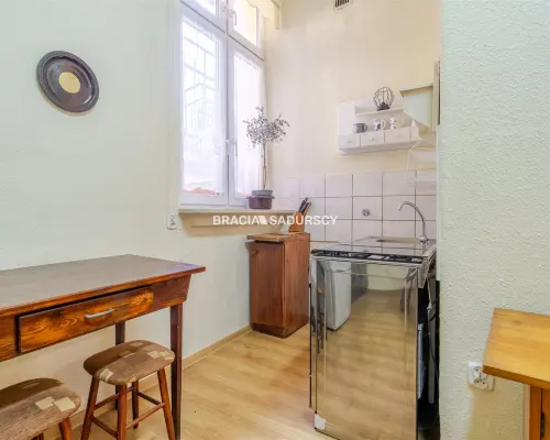 Mieszkanie w Kamienicy 58,6m2 z piwnicą 18m2