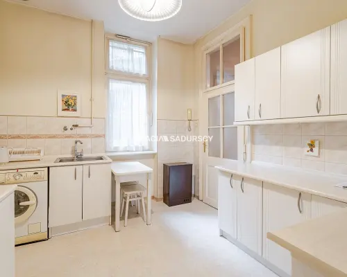 Stare Miasto | Zwierzyniecka | 91 m² | Kamienica