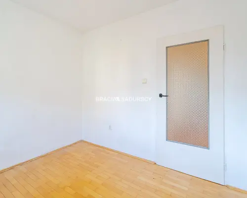 4 pok | Balkon | Do remontu