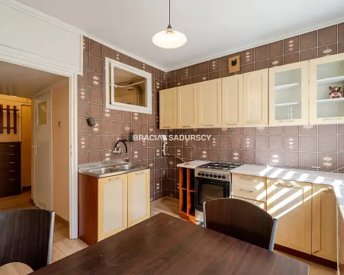 Klimatyczne 38,86 m² z loggią w sercu Podgórza.