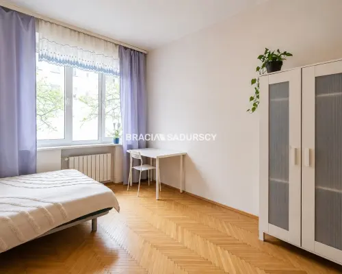 INWESTYCJA DO REMONTU |3 POKOJE | 62 m²| KLEPARZ |