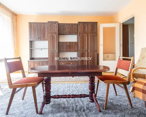Centrum Skawiny: 2-pok., duży balkon, piwnica