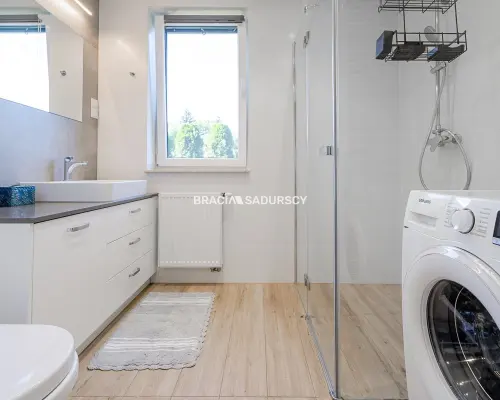 Nowoczesne 56 m² z ogrodem i garażem