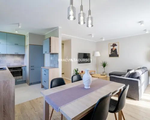 Nowoczesne 56 m² z ogrodem i garażem