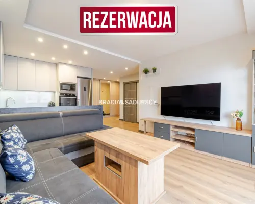 Nowoczesny  3-pokojowy apartament z balkonem.