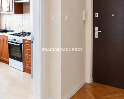 Mieszkanie 48 m² Nowa Huta - os. Zgody    Do wynajęcia przestronne, funkcjonalne, dwupokojowe mieszkanie z dwoma balkon