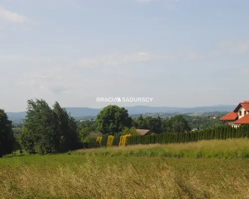 Widokowa działka budowlana w Gorzkowie