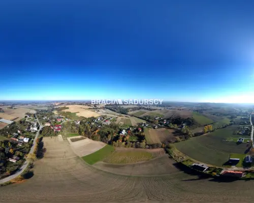 Wolnostojący dom ok. 600 m2