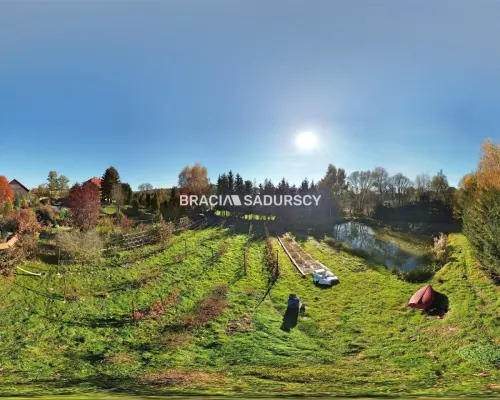 Wolnostojący dom ok. 600 m2