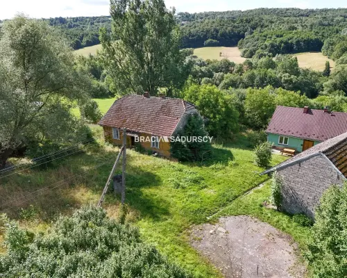 Budowlana działka w Golkowicach, Prąd, gaz, woda