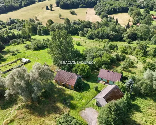 Budowlana działka w Golkowicach, Prąd, gaz, woda
