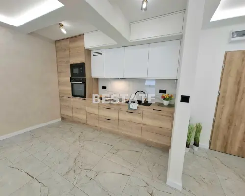 Apartament wykończony "pod klucz", parking