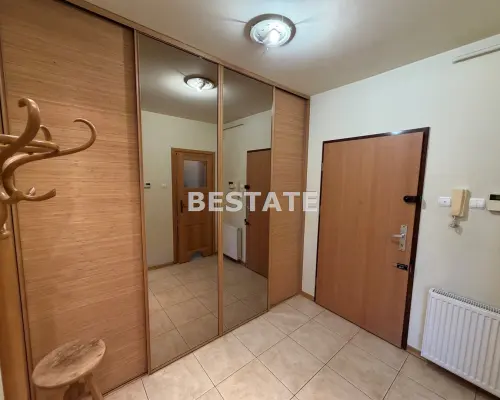 Apartament z ogródkiem i tarasem, Smulsko