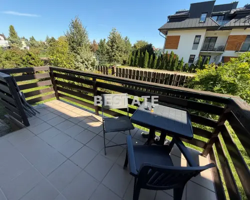 Apartament z ogródkiem i tarasem, Smulsko