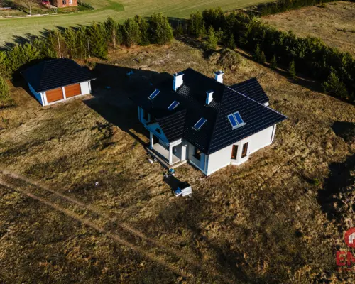 Dom 190 m² w stanie surowym – duża działka 5000 m²