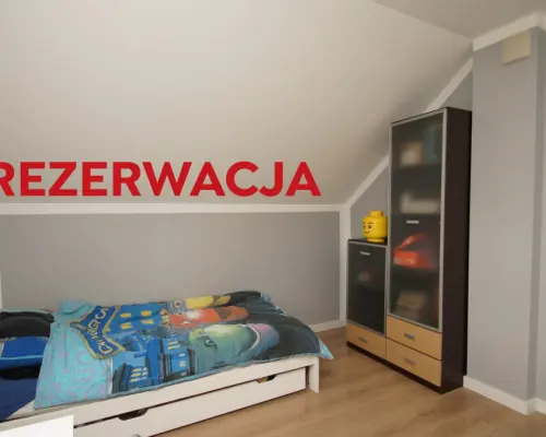 Wolnostojacy dom w spokojnej okolicy