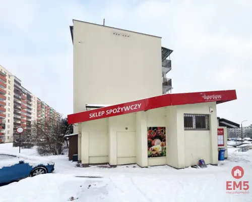 Lokal,  sklep osiedlowy.  Białystok