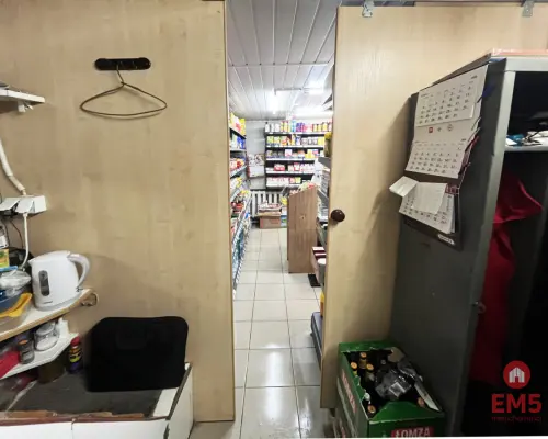 Lokal,  sklep osiedlowy.  Białystok