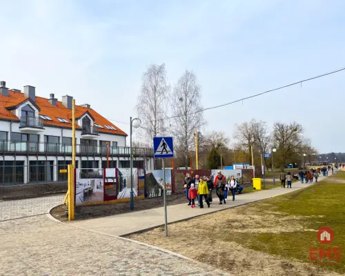 Supraśl. Lokale w centrum uzdrowiska.