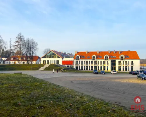 Supraśl. Lokale w centrum uzdrowiska.