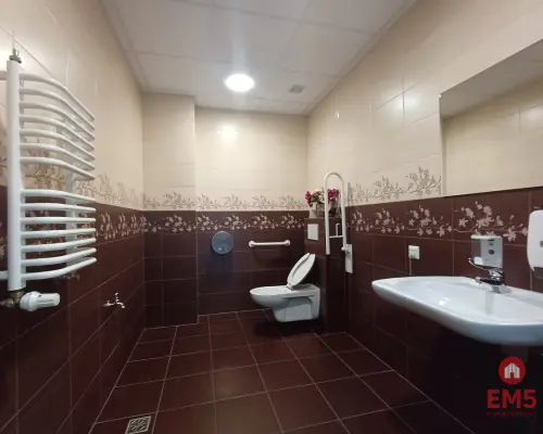 Miejsce na salon sprzedaży Twojej marki!