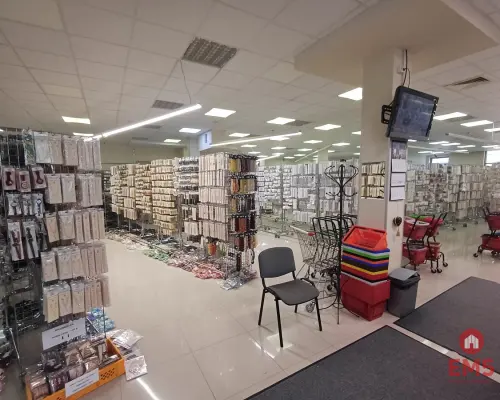 Miejsce na salon sprzedaży Twojej marki!