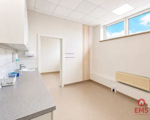 Lokal 51 m2. Os. Piasta