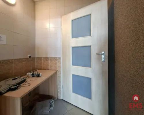 Lokal użytkowy 490 m2. Nowe Miasto.