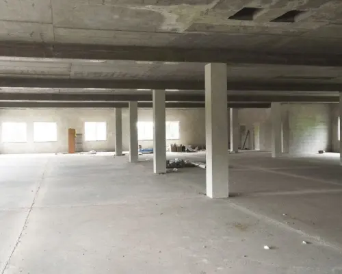 Powierzchnia handlowo-usługowa 1300 m2