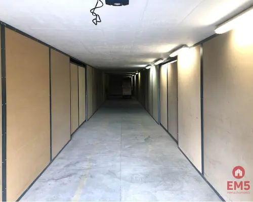 Suchy magazyn 370 m2