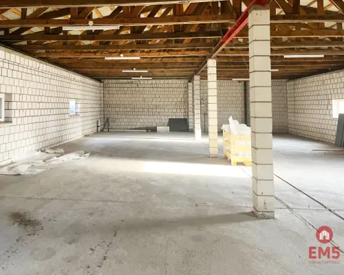 Budynek do wynajęcia  260-520 m2.