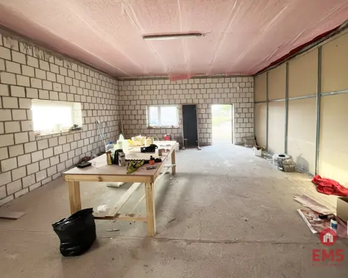 Budynek do wynajęcia  260-520 m2.