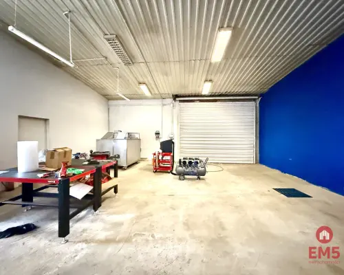 Lokal użytkowy 240 m2 parter
