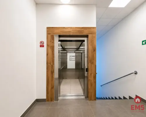 Lokal użytkowy 200 m2. Fitness, zajęcia ruchowe.