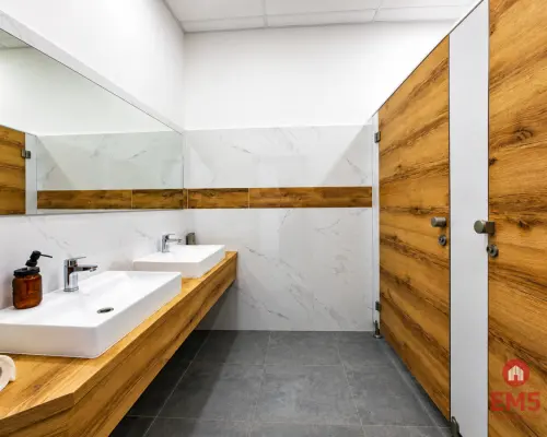 Lokal użytkowy 200 m2. Fitness, zajęcia ruchowe.
