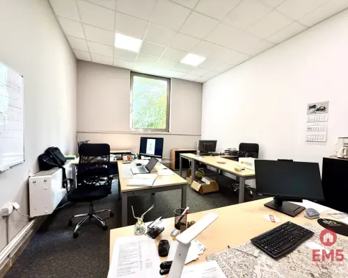 *** HALA MAGAZYNOWA *** POWIERZCHNIA 300 m2 ***