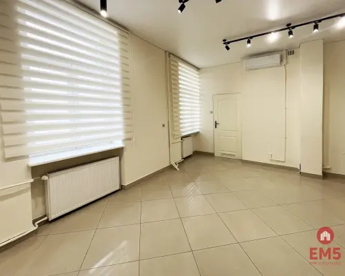 Centrum,  lokal 45 m2 I piętro.