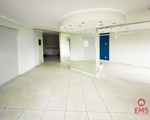 Lokal 80 m2 na parterze
