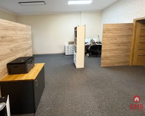 Powierzchnia biurowa 100 m2
