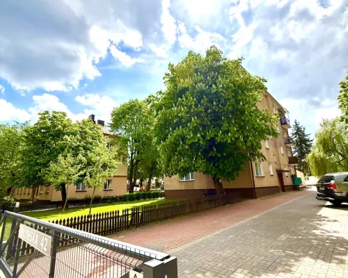 Na sprzedaż: 3-pokojowe mieszkanie w centrum