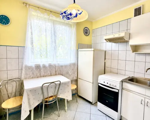 Na sprzedaż: 3-pokojowe mieszkanie w centrum
