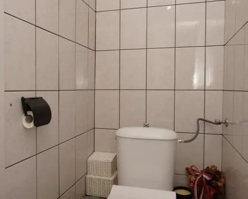 Przestronne mieszkanie w zielonej okolicy.