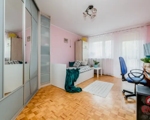 Przestronne 3 pokoje,Leśna Dolina