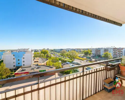 3 pokoje | 62,9 m² | balkon | do remontu | widok