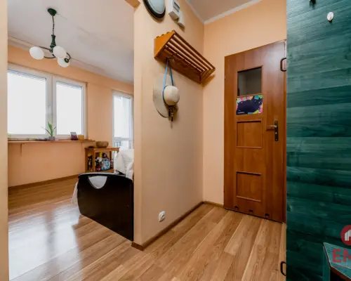 2 pokoje z widokiem na miasto