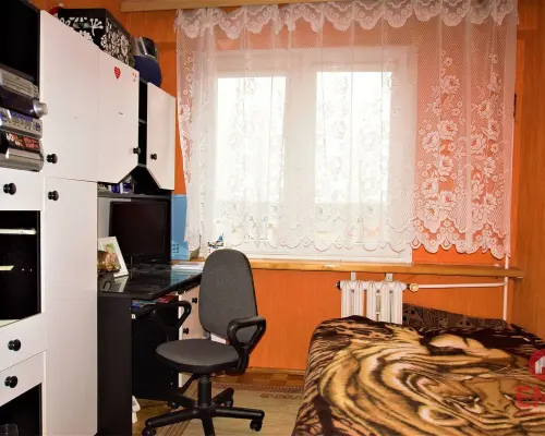 Trzy pokoje, balkon