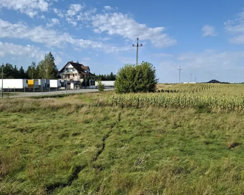 Działka inwestycyjna przy S8