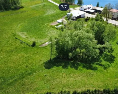 Dom nad jeziorem –  w malowniczym Kaletniku.